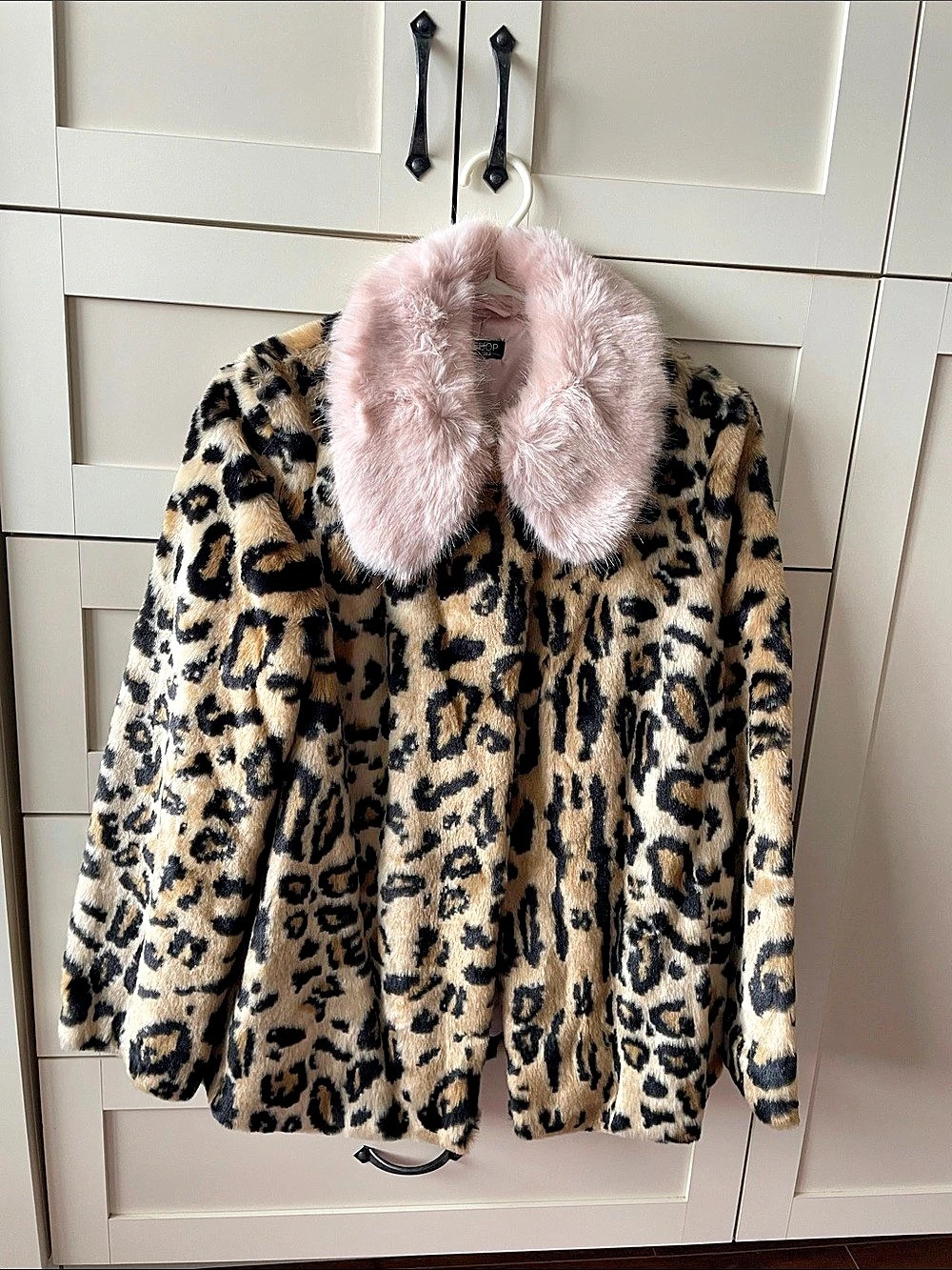Vintage Topshop Leopard Print Faux Fur Coat with Pink Collar - Never Worn